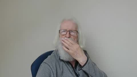 Somewhere over the rainbow online show from February 7, 7:56 am