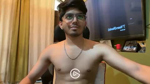 Snapshot of onarch chatting on September 12, 8:36 am onarch online show from September 12, 8:36 am