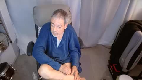 Snapshot of ondoko1234 chatting on November 19, 6:52 pm ondoko1234 online show from November 19, 6:52 pm