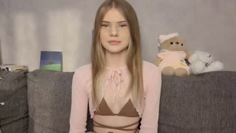 Eva online show from June 25, 1:37 pm
