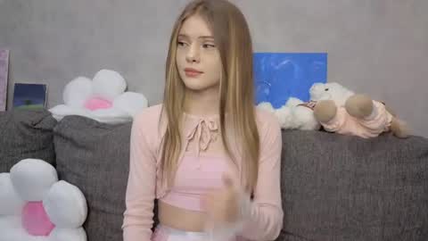 Eva online show from July 29, 1:42 pm