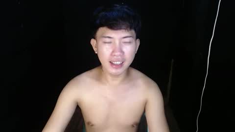 Snapshot of onebigloadxxx chatting on October 29, 9:55 am Wyn Will serve you and be your slave online show from October 29, 9:55 am