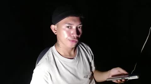 Wyn Will serve you and be your slave online show from February 9, 10:30 am