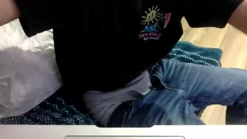 onehitwonder21 online show from February 4, 12:49 am