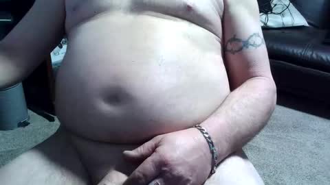 Snapshot of onelargecock0615 chatting on January 30, 10:19 am Unpredictable online show from January 30, 10:19 am