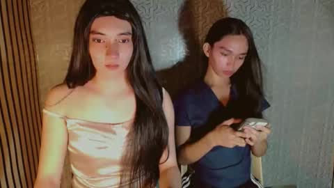 Snapshot of onelesslonelygirl69 chatting on May 9, 2:11 pm KLIER online show from May 9, 2:11 pm