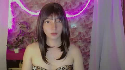 Snapshot of onelesslonelygirl69 chatting on June 7, 4:11 pm KLIER online show from June 7, 4:11 pm