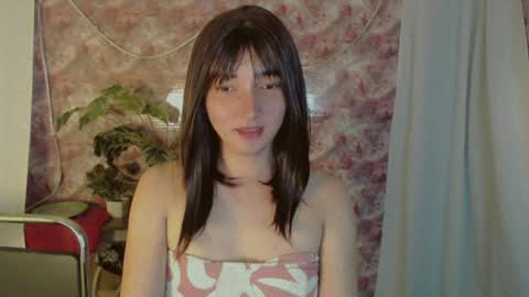 Snapshot of onelesslonelygirl69 chatting on June 18, 7:30 am KLIER online show from June 18, 7:30 am