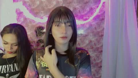 Snapshot of onelesslonelygirl69 chatting on June 23, 5:11 pm KLIER online show from June 23, 5:11 pm