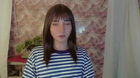 Snapshot of onelesslonelygirl69 chatting on June 26, 5:17 pm KLIER online show from June 26, 5:17 pm