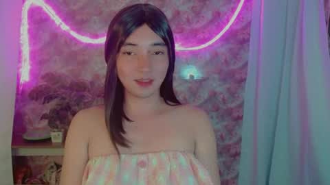 Snapshot of onelesslonelygirl69 chatting on July 11, 9:05 pm KLIER online show from July 11, 9:05 pm