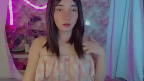 Snapshot of onelesslonelygirl69 chatting on August 1, 6:56 am KLIER online show from August 1, 6:56 am