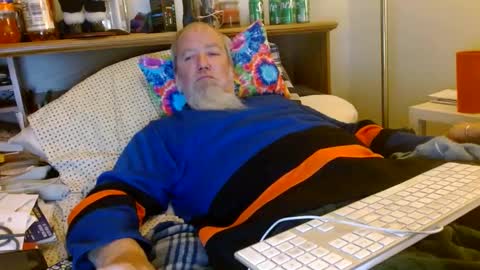 Snapshot of onemattu chatting on December 13, 7:15 am Mattu online show from December 13, 7:15 am