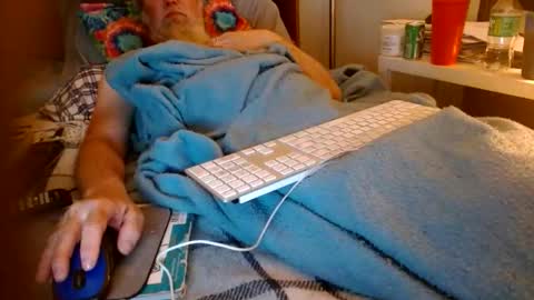 Snapshot of onemattu chatting on December 14, 7:14 am Mattu online show from December 14, 7:14 am