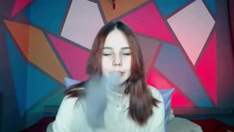 onessandra online show from December 5, 2:31 am