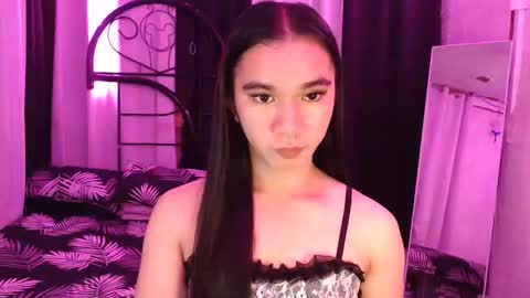 Snapshot of onicka_iha chatting on October 26, 8:09 am Alexa online show from October 26, 8:09 am