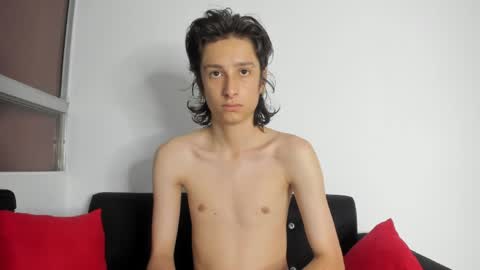 onion_knight420 online show from June 3, 2:25 am