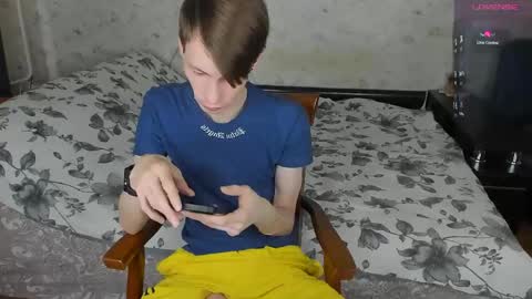 Erick  online show from May 2, 4:17 am
