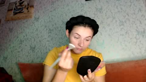 Amalia online show from August 4, 5:37 pm