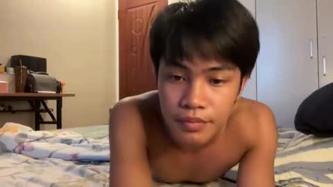 Snapshot of onlyjakee chatting on November 29, 4:15 am Jake online show from November 29, 4:15 am