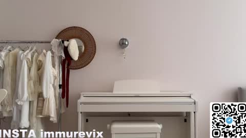 BARBARA online show from May 6, 9:36 am