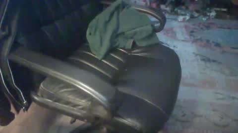 Snapshot of onthecape69 chatting on December 26, 12:27 pm onthecape69 online show from December 26, 12:27 pm