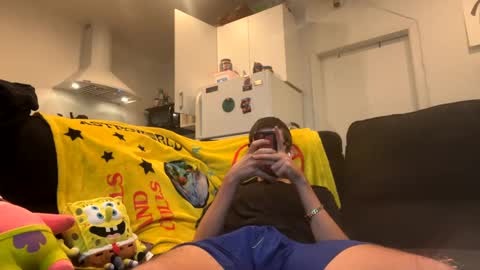 Snapshot of onthecumup69 chatting on January 19, 9:33 am onthecumup69 online show from January 19, 9:33 am