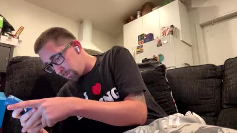 Snapshot of onthecumup69 chatting on November 22, 11:42 am onthecumup69 online show from November 22, 11:42 am