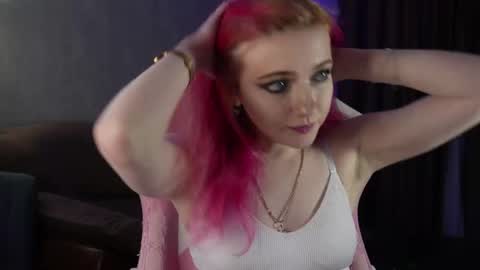 Hannah online show from March 12, 5:30 pm