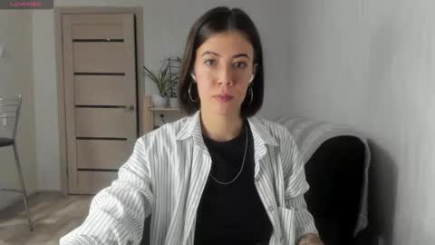 Snapshot of oops_britney chatting on October 11, 5:55 pm Britney online show from October 11, 5:55 pm