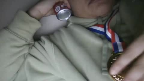 Snapshot of oorah1775 chatting on December 10, 1:33 pm oorah1775 online show from December 10, 1:33 pm