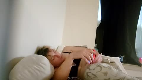 Snapshot of opalockajoe chatting on December 9, 6:46 pm TsJojo online show from December 9, 6:46 pm