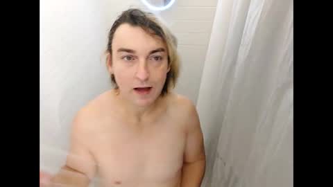 Snapshot of opalockajoe chatting on February 3, 12:58 am TsJojo online show from February 3, 12:58 am