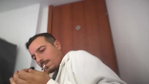 Snapshot of or690 chatting on November 26, 9:10 am or online show from November 26, 9:10 am