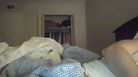 Snapshot of orange22boi chatting on January 5, 7:28 am orange22boi online show from January 5, 7:28 am