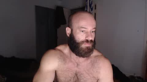 Snapshot of oregon87 chatting on December 22, 12:38 pm The Oregon Lumberjack online show from December 22, 12:38 pm