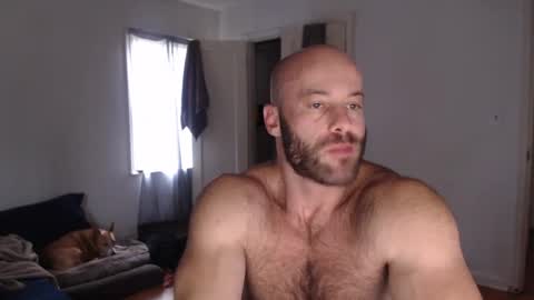 Snapshot of oregon87 chatting on January 15, 11:19 pm The Oregon Lumberjack online show from January 15, 11:19 pm