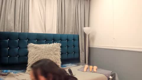 Oriana  online show from January 16, 11:58 am