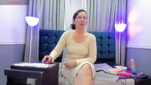 Snapshot of oriana_jhonson chatting on June 26, 12:37 am Oriana online show from June 26, 12:37 am