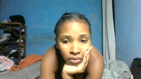 Snapshot of orianie064 chatting on July 2, 7:03 am orianie064 online show from July 2, 7:03 am