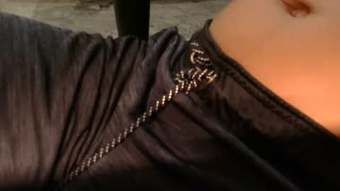 originalcali95 online show from October 21, 10:10 pm