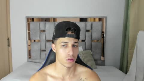 Orionblaze 69  online show from May 10, 3:12 am