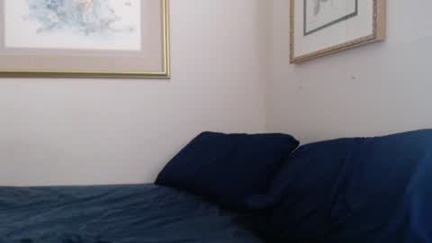 Snapshot of orpheus517 chatting on December 5, 8:11 pm orpheus517 online show from December 5, 8:11 pm