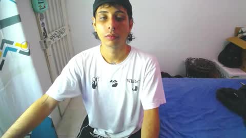 Snapshot of orus_420 chatting on November 2, 8:17 am orus_420 online show from November 2, 8:17 am