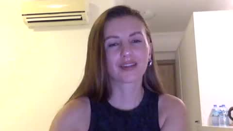 orvaline online show from May 4, 5:53 pm