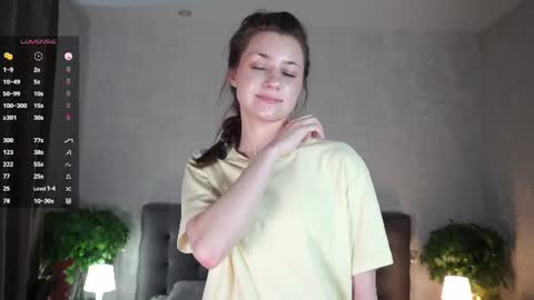 Jess online show from July 19, 6:22 pm