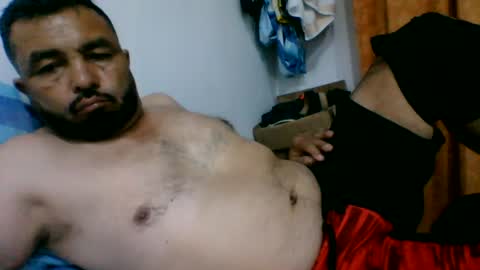 oscarjhe3512 online show from July 26, 1:58 am