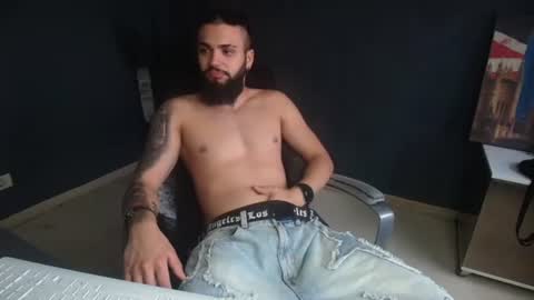 OscarWills online show from June 23, 5:38 am