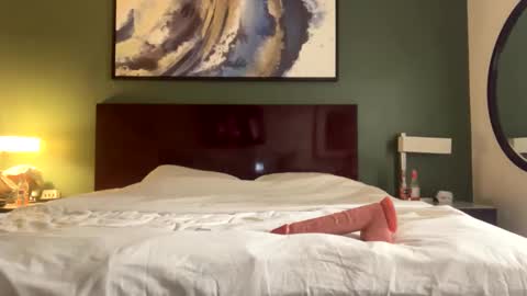 Snapshot of oskar562 chatting on October 9, 1:53 pm oskar562 online show from October 9, 1:53 pm