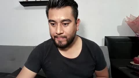 oskregal online show from February 5, 2:05 am